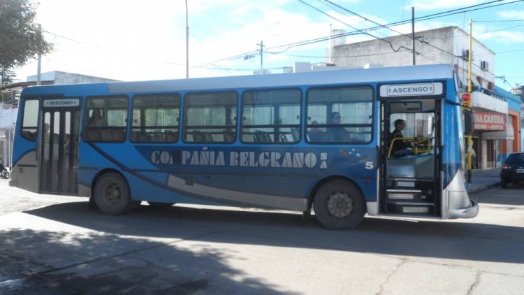 Se levanto el paro de colectivos y causa malestar en la comunidad por la desprolijidad 