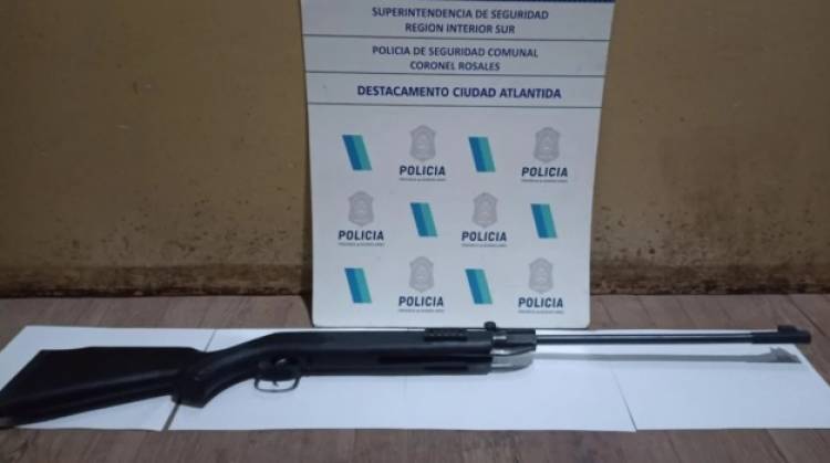 La Policía secuestró un arma tras una denuncia por amenazas