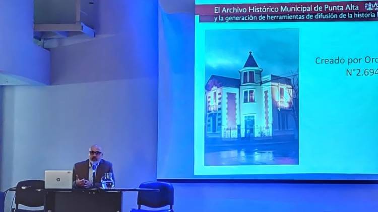 Representantes locales en el primer encuentro de Archivos del Sudoeste Bonaerense