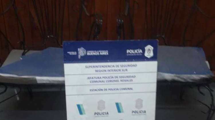 Vuelven a allanar una casa porque en las fotos se ven más cosas robadas