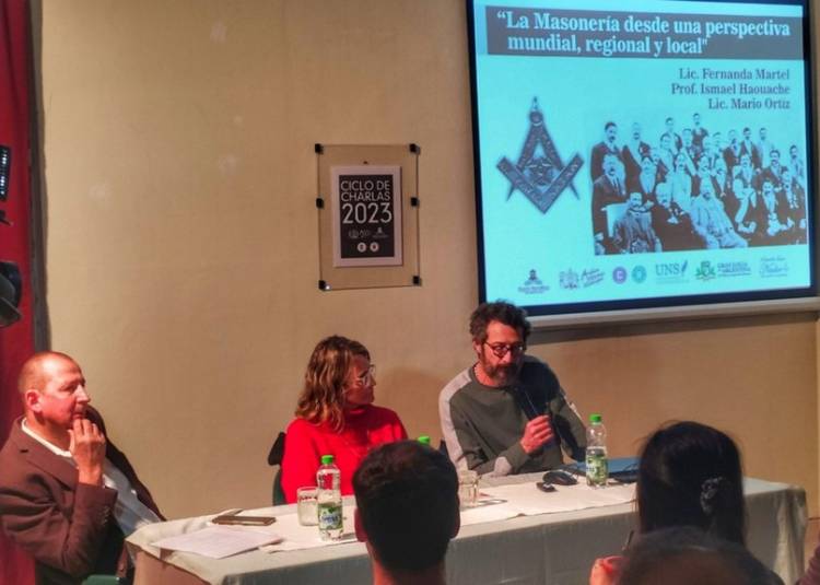 Se llevó a cabo la charla del Archivo Histórico sobre masonsería en Punta Alta