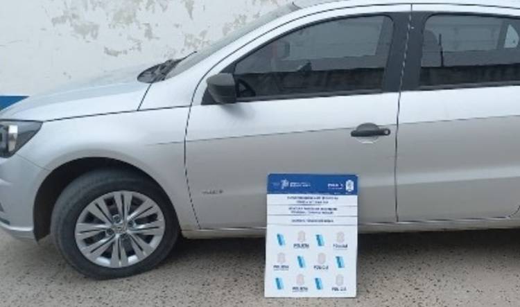 Un hombre fue detenido por circular en un auto denunciado como robado