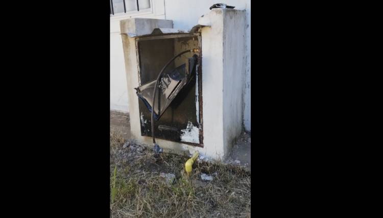 Un hombre denunció vandalismo y robo en su casa de Pehuen Co