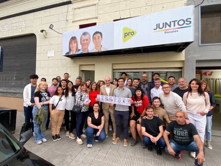 Espert “Milei es una gran estafa de humo electoral”
