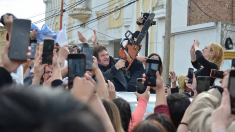 Los Rosaleños eligieron a Milei como presidente y a Píparo como gobernadora