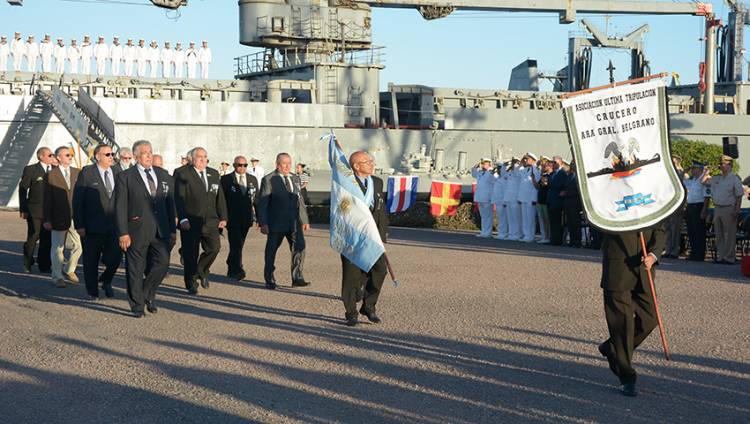 Se realizó la ceremonia por el 145 aniversario de la Flota de Mar