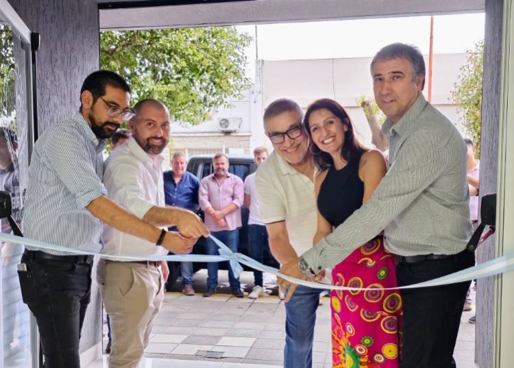 Se inauguró el Centro Asistencial “Doctor Carlos Vázquez“ en el Sindicato de Luz y Fuerza