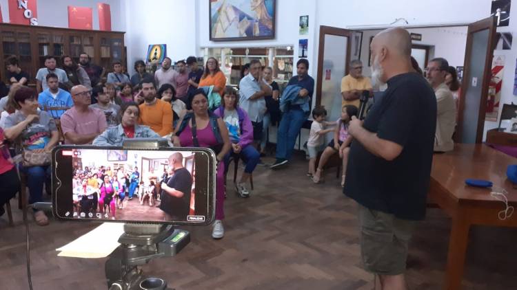 Se relizó la Asamblea Popular en la Biblioteca Alberdi 