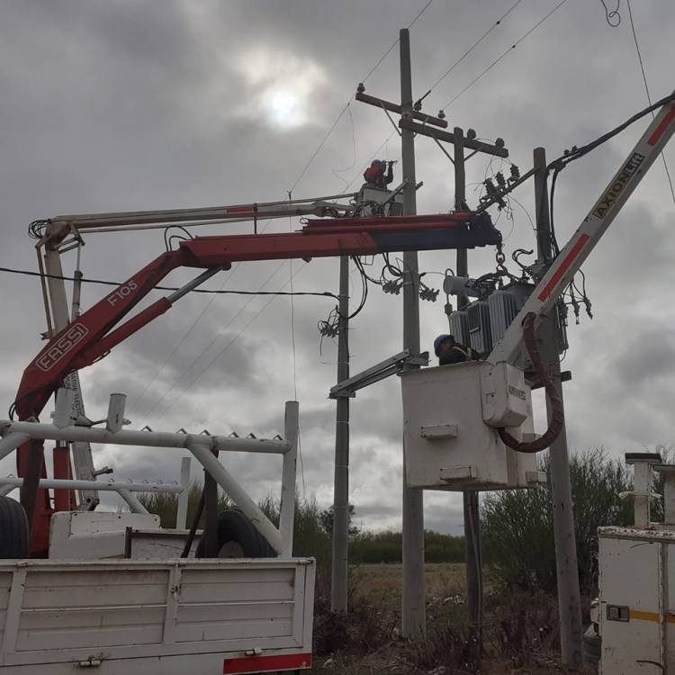 Una falla en la subestación dejó por algunos minutos a la ciudad sin energía eléctrica