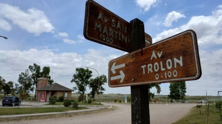 Pehuen Co y el origen del nombre de la Avenida Trolon