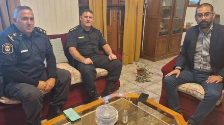 El Intendente Municipal Aristimuño se reunió con las autoridades policiales