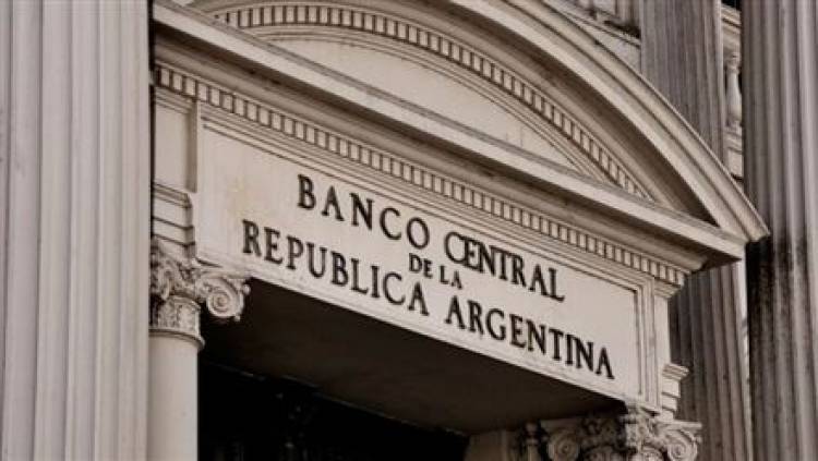 Banco Central de la República Argentina baja y desregula la tasa de interés en plazo fijo
