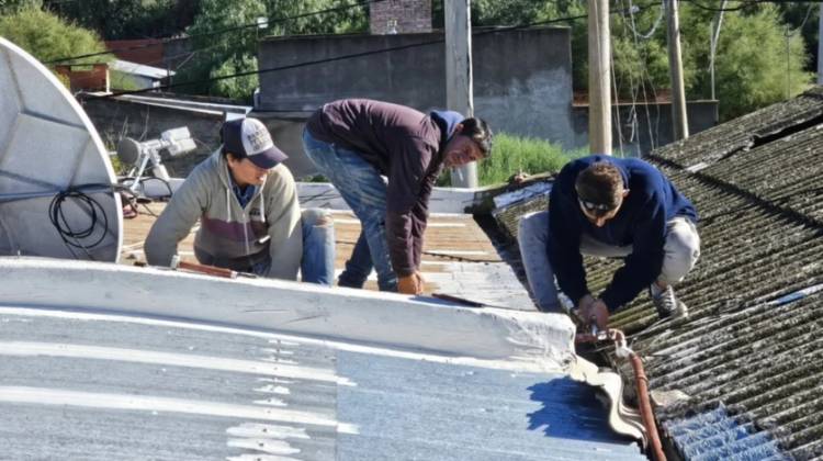 Comenzaron los trabajos de reparación en la Escuela 7 de Villa Arias
