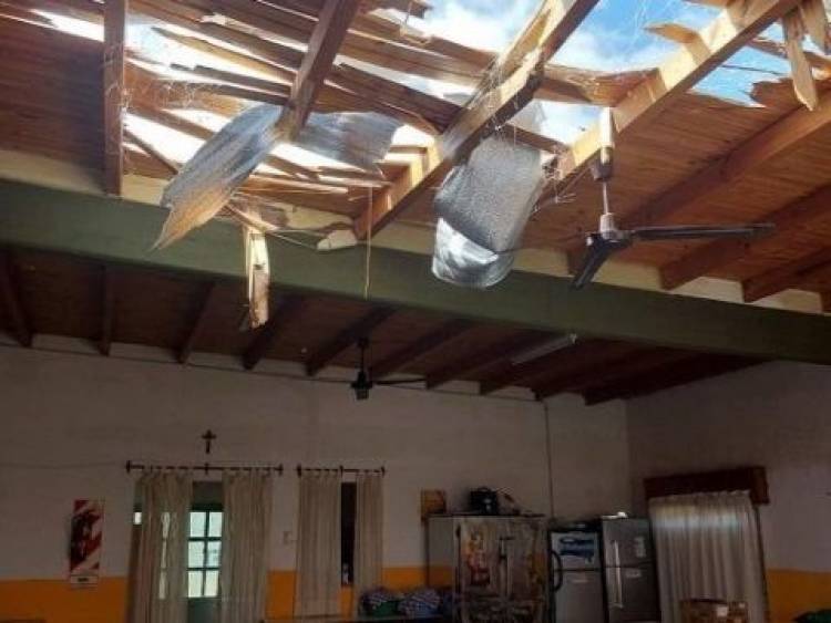 El Gobierno de la Provincia envió los fondos para la reparación de las escuelas de Villa Arias y Calderón