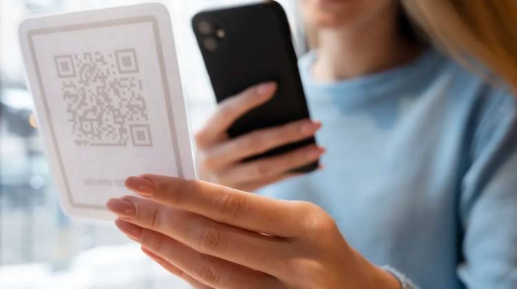 Los bancos no aceptan condiciones de Mercado Pago y se cae la interoperabilidad de QR