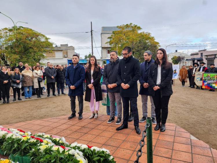 Se realizó el acto por el 79 aniversario de la autonomía