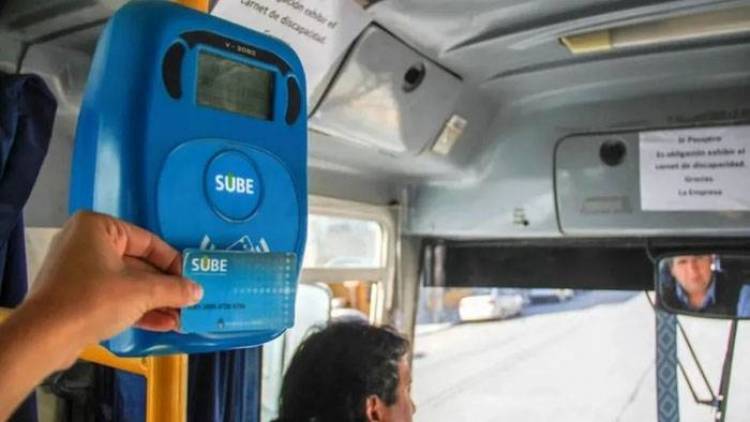 SUBE incorpora un sistema para acreditar las cargas en los colectivos en Coronel Rosales