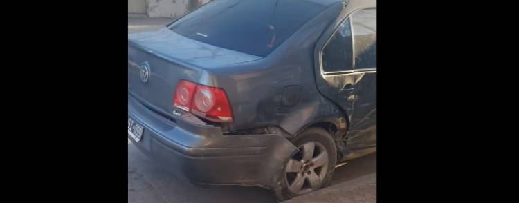 Accidente de tránsito en la esquina de Murature y Rosales