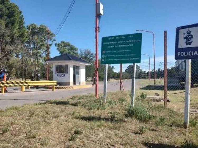 Solicitan 22 años de cárcel para el ex policía que intento matar a su ex mujer, lesiono a la hija y a un militar