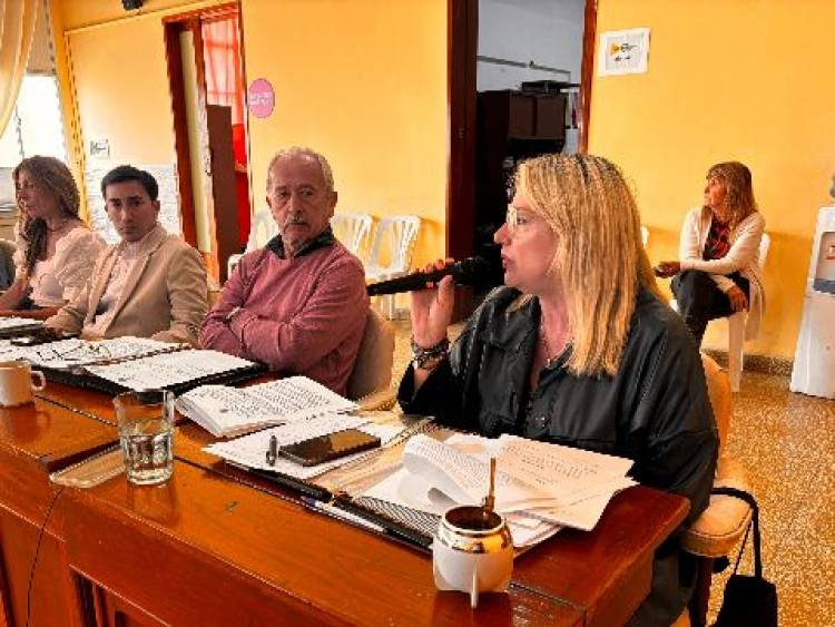 Se presenta un proyecto para que los vecinos puedan decidir sobre las inversiones del barrio