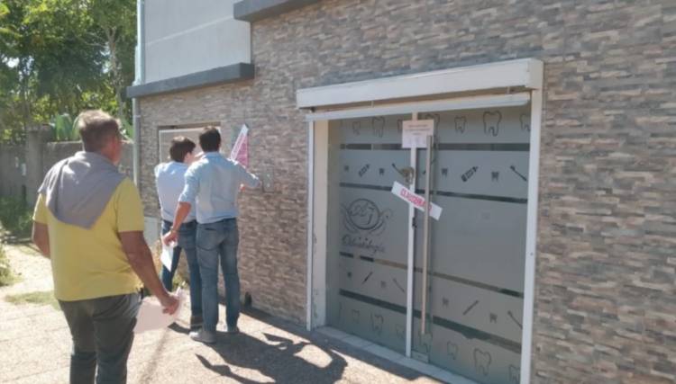 Clausuran un consultorio de odontología 