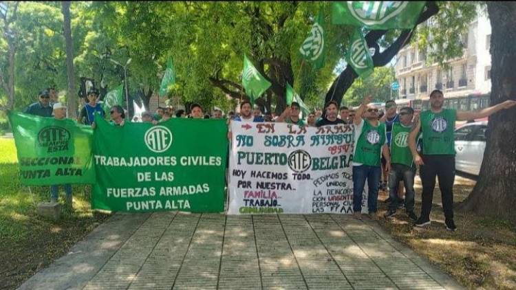 Marcha de la ATE hacia el Ministerio de Defensa en Capital Federal