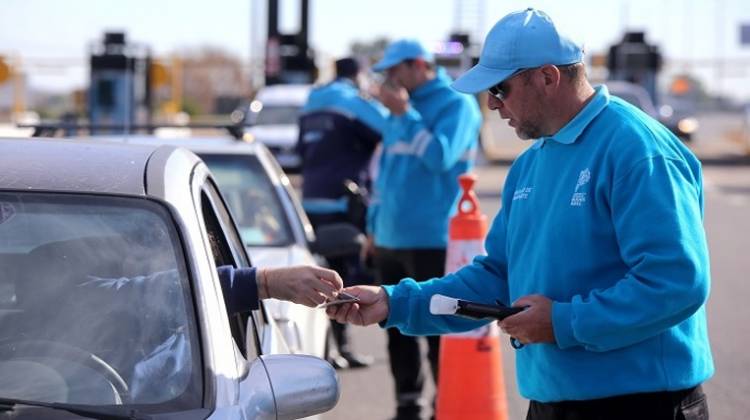 El Gobierno Nacional adelantó que antes de fin de año la licencia de conducir dejaría de tener vencimiento