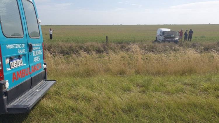 Otro vuelco de un vehículo en la ruta 113/2 que va a Pehuen Co