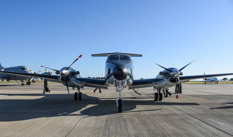 La Armada Argentina recibió a la segunda aeronave Beechcraft TC-12B Hurón
