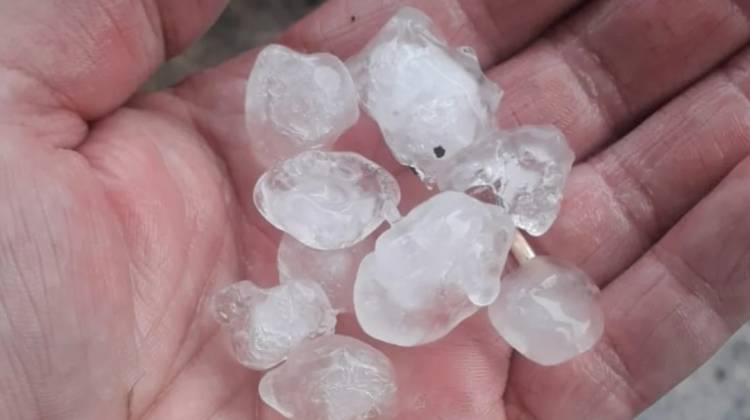 Granizó en Punta Alta y rige un aviso meteorológico a corto plazo para Bahía Blanca y la región