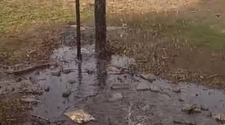 ABSA aseguró que repararía como “emergencia” caños cloacales de Albatros XX