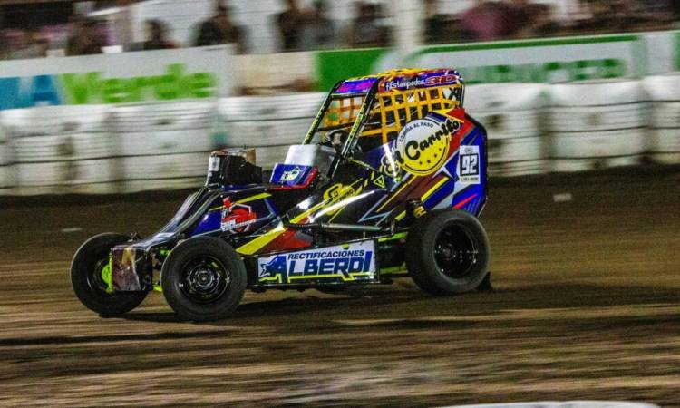 Midget: Pilotos rosaleños disputaron la fecha 15 del Campeonato Estival 2024/25