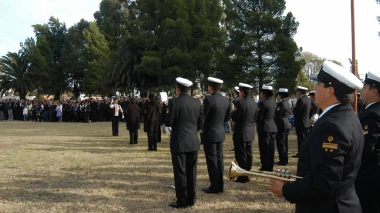 Acto por los 43 años del hundimiento del Crucero ARA General Belgrano