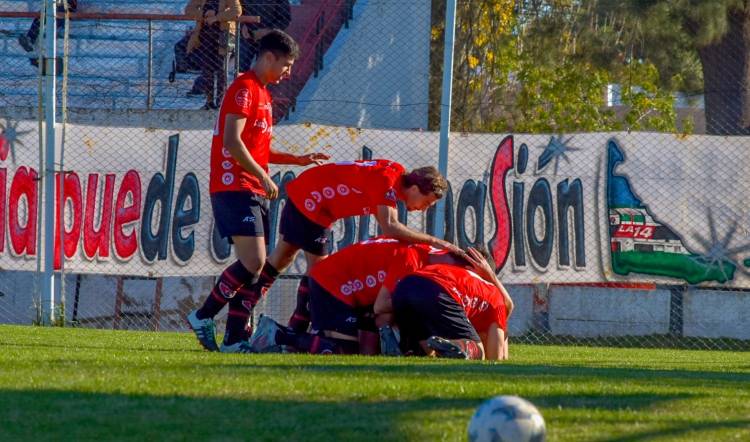Liga del Sur: Sporting visita a Huracán por la fecha 4 del Apertura Oficial 2025