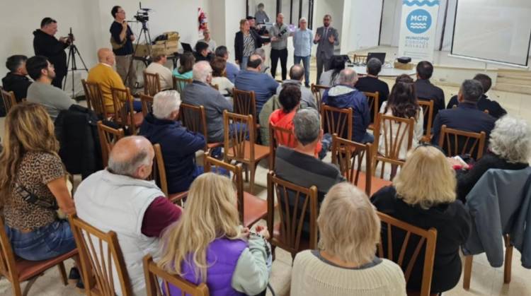 $4.000 millones para la obra de defensa costera en Pehuen Co