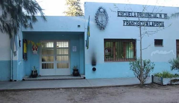 Detectaron agua contaminada en la escuela de Pehuen Co
