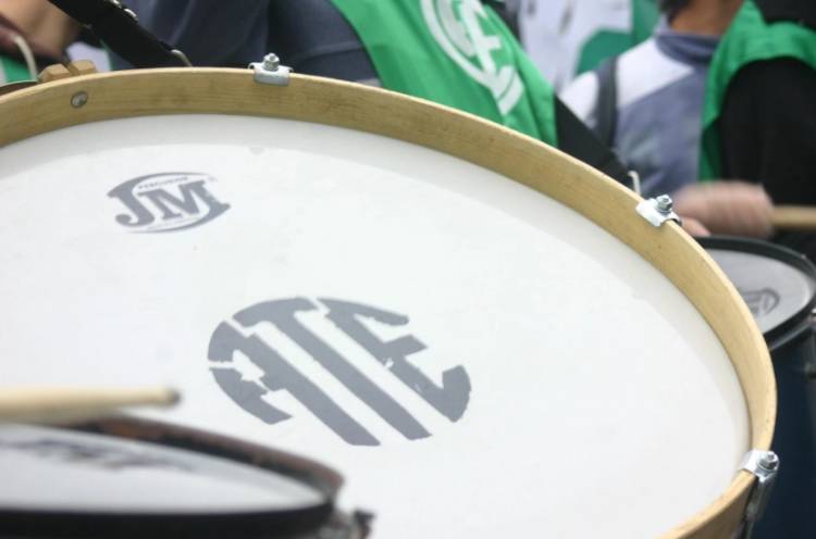 La Justicia suspendió los efectos del decreto que eliminaba el Día del Trabajador Público para este viernes