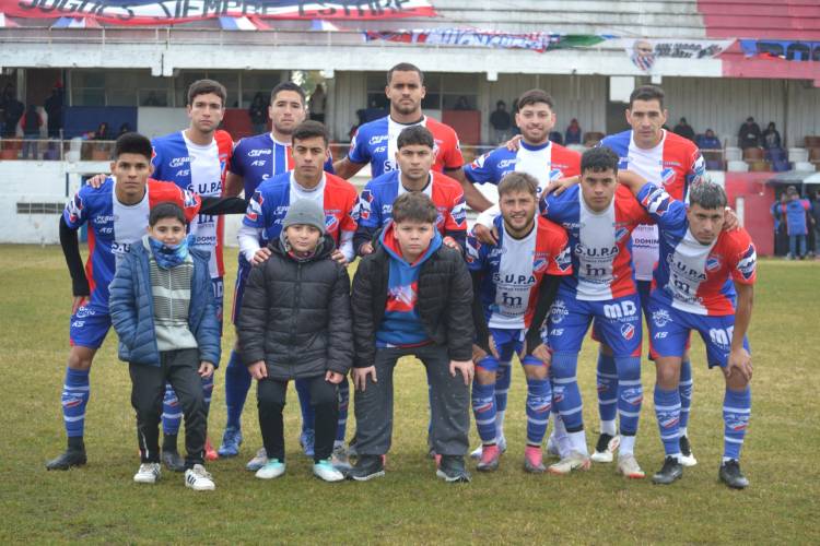 Liga del Sur: Rosario visita a Comercial y va en busca del “1”