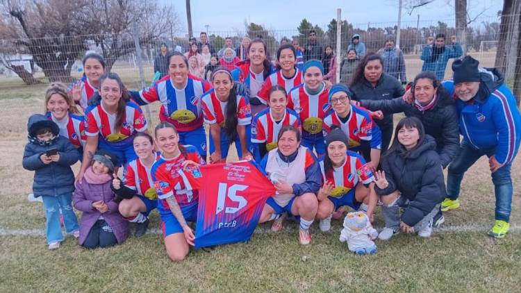 Femenino: Rosario derrotó a Liniers y se prende en la pelea por el Apertura 2025