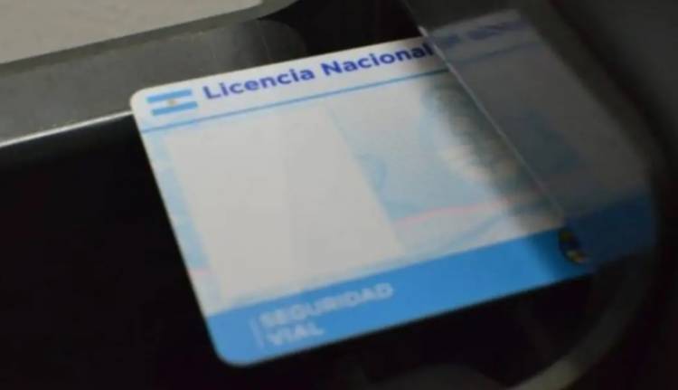 Sin nuevas licencias de conducir por falta de insumos para la impresión en Coronel Rosales