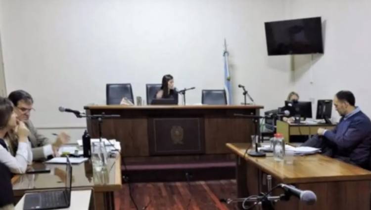 Condenan a 20 años de cárcel a un exambulanciero que drogó y violó a tres mujeres