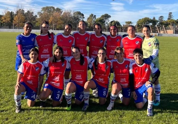 Rosario Femenino goleó a Pacífico en Cabildo