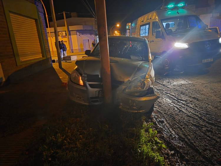 Permanece hospitalizada conductora de moto que protagonizó accidente de tránsito