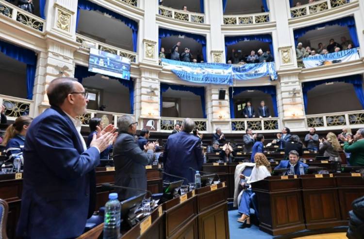 La Provincia oficializó ley de beneficios previsionales para veteranos de Malvinas