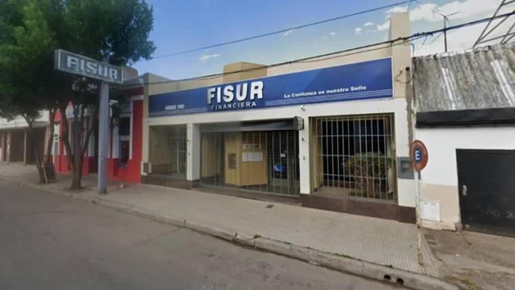 FISUR: la no atención al público aumenta la incertidumbre de ahorristas
