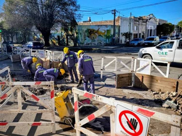 El Municipio de Coronel Rosales informó el estado de las obras de recambio de cañerías de agua