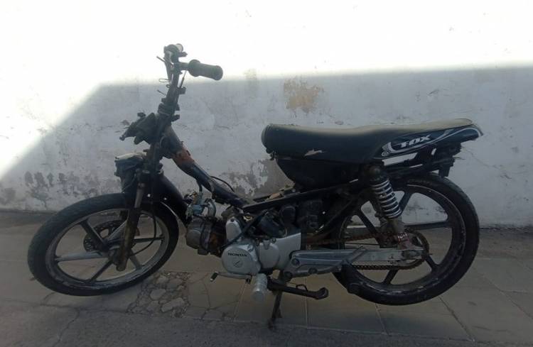 La Policía solicita colaboración para identificar al dueño de una Honda Wave